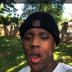 Meet your Posher, Deandray